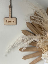 Load image into Gallery viewer, Customized Keychains