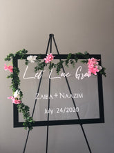 Load image into Gallery viewer, Black Easel