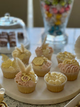 Load image into Gallery viewer, Mini Wooden Toppers